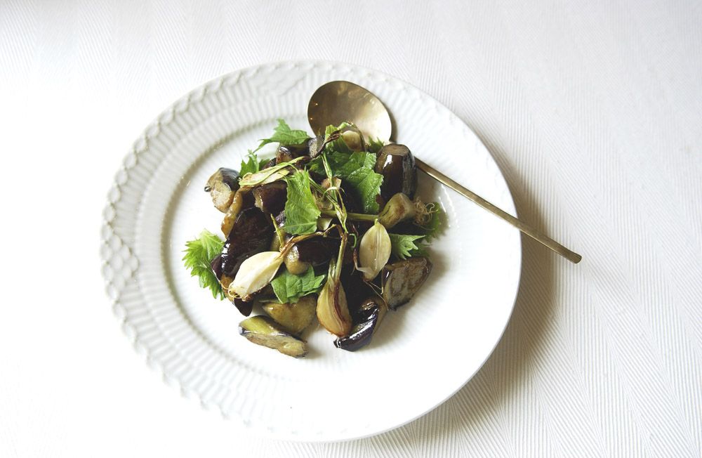 茄子と乙村式にんにくの炒め物